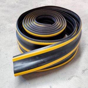 Flexibel PVC-skyddsrulle för vägg och pelare, 5000 x 160 x 30 mm